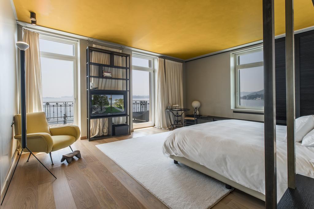 Hotel Bella Riva Gardone Riviera Pokoj fotografie